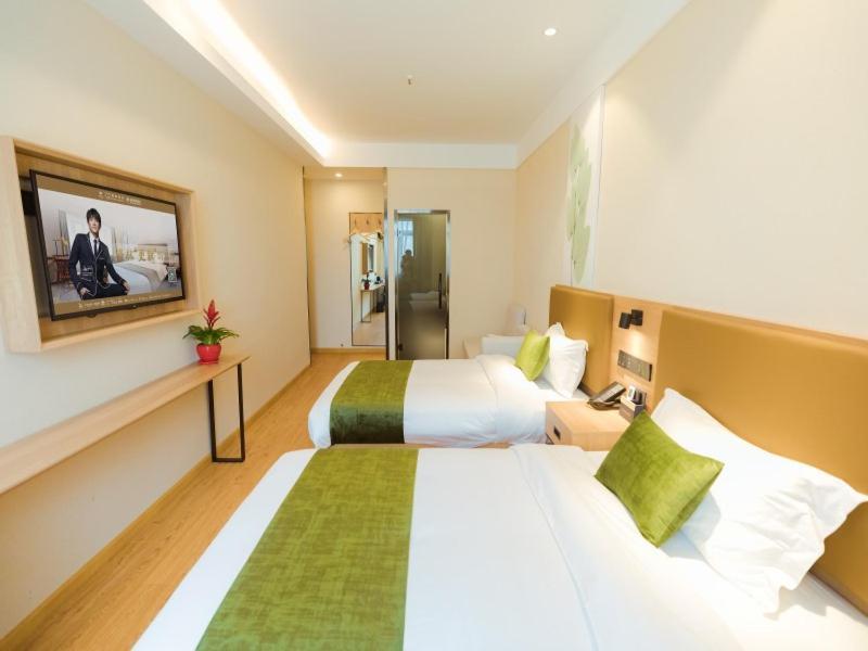 Greentree Inn Shanghai Huangxing Park Subway Station Express Hotel Екстер'єр фото