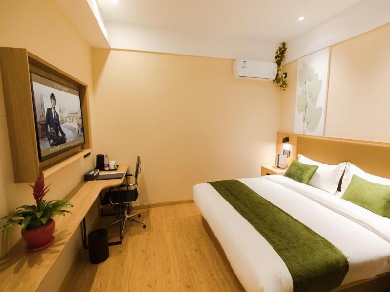 Greentree Inn Shanghai Huangxing Park Subway Station Express Hotel Екстер'єр фото