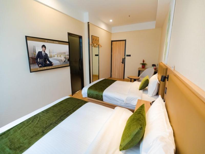 Greentree Inn Shanghai Huangxing Park Subway Station Express Hotel Екстер'єр фото