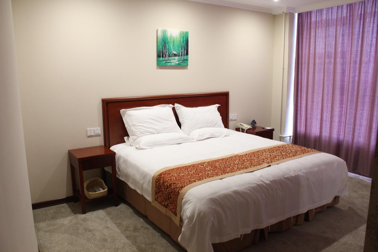 Greentree Inn Shanghai Huangxing Park Subway Station Express Hotel Екстер'єр фото